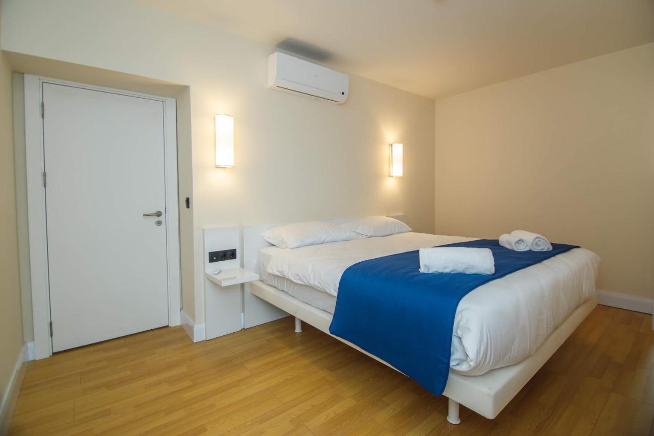 Panorama Aparthotel Orbi City Batumi Exterior photo